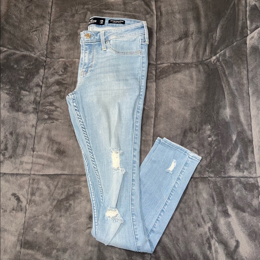 Hollister Jeans.